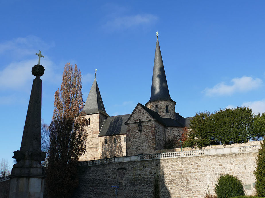 Aussendung der Sternsinger im Hohen Dom zu Fulda (Foto: Karl-Franz Thiede)